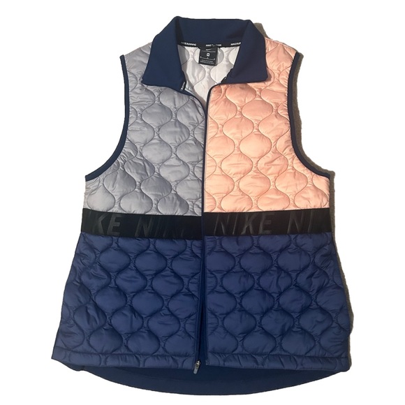 Nike Tops - Nike Womens AeroLayer Vest